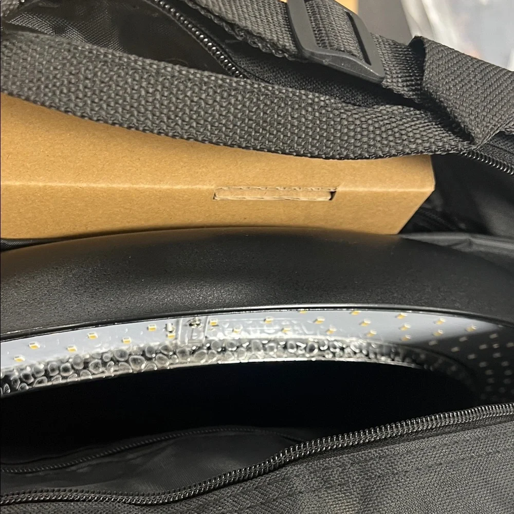 NIB - Neewer 18" LED Ring Light Kit 55W 5500K Dimmable w/ Stand & Carry Bag - Picture 10 of 11